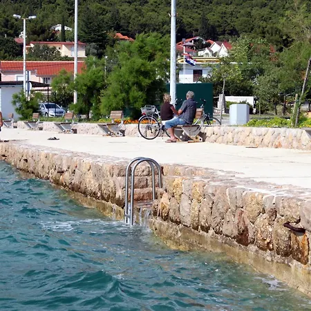 With A Parking Space Starigrad, Paklenica - 27468 Konukevi 3*